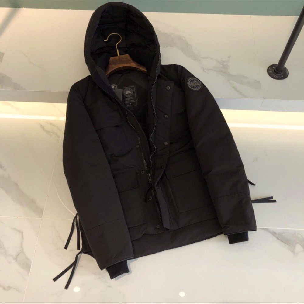 Men’s Canada Goose Winter Jacket